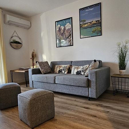 Fiori Di Cala Rossa Appartement T3 Dans Residence Hotelliere Chez Virginie Lecci Bagian luar foto